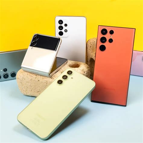 Discover the Latest Samsung Galaxy Smartphones .